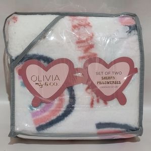 Olivia & Com Set of 2 Sherpa Pillowcases